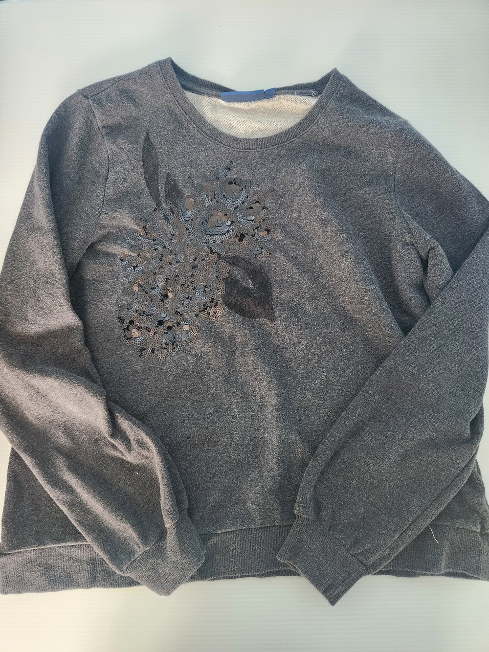 Apt. 9 Embellished Gray Sweatshirt Size Large